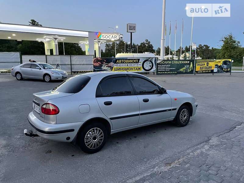 Седан Daewoo Lanos 2005 в Умани