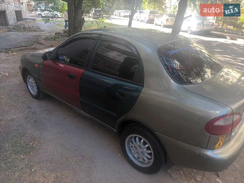 Седан Daewoo Lanos 2004 в Николаеве фото 3 Седан Daewoo Lanos 2004 в Николаеве