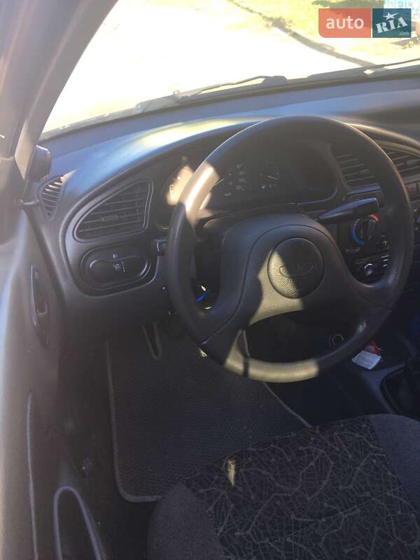 Седан Daewoo Lanos 2006 в Черновцах