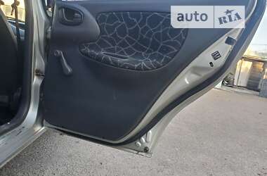 Седан Daewoo Lanos 2003 в 