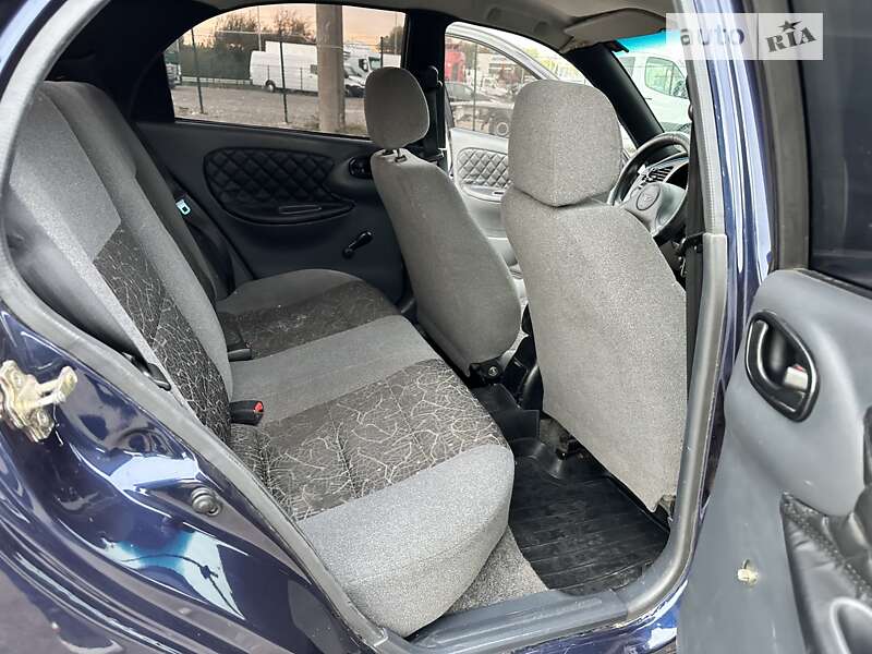 Седан Daewoo Lanos 2005 в Тернополі