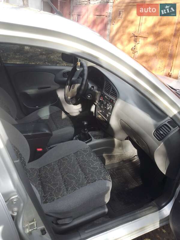 Седан Daewoo Lanos 2007 в Запорожье