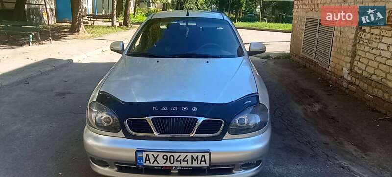 Седан Daewoo Lanos 2002 в Лозовой