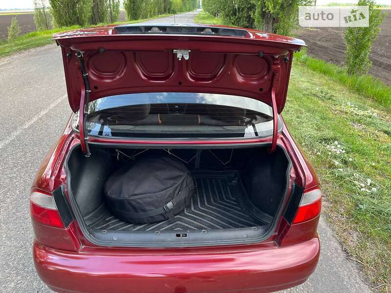 Седан Daewoo Lanos 2005 в Киеве