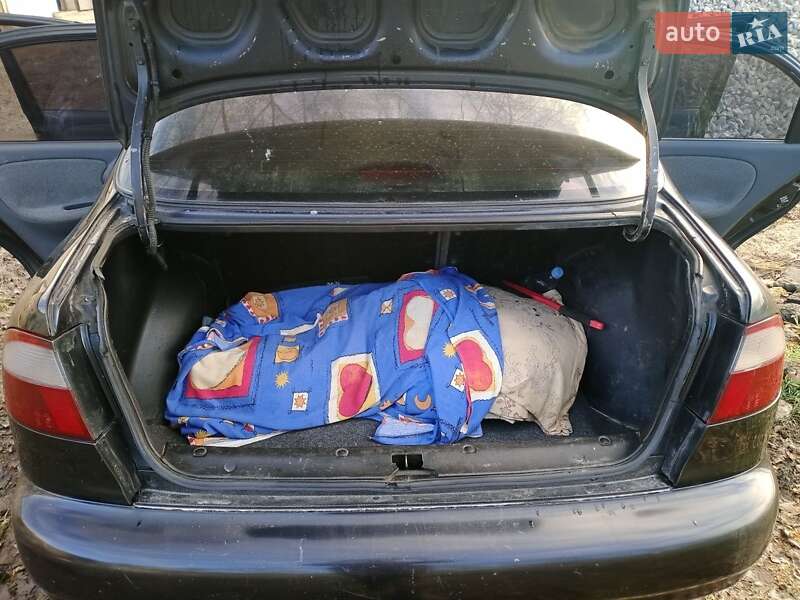 Седан Daewoo Lanos 2006 в Семеновке
