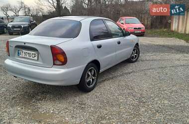 Седан Daewoo Lanos 2005 в Іршаві