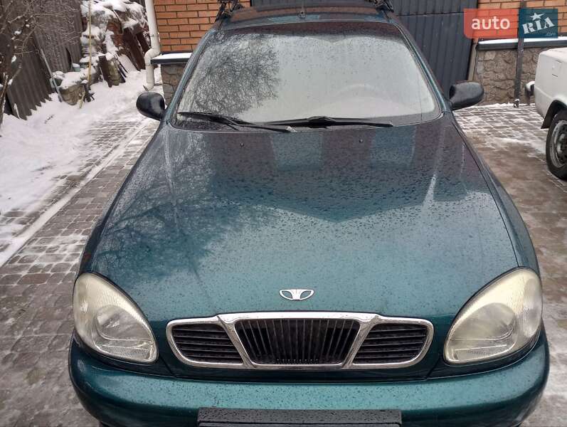 Седан Daewoo Lanos 2004 в Харькове