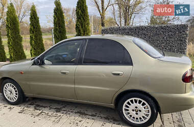 Седан Daewoo Lanos 2004 в 