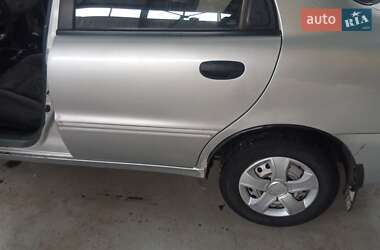 Седан Daewoo Lanos 2008 в Киеве
