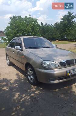 Седан Daewoo Lanos 2007 в Новом Буге