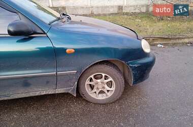 Седан Daewoo Lanos 2001 в Днепре