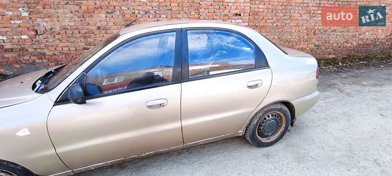 Седан Daewoo Lanos 2008 в Новой Ушице