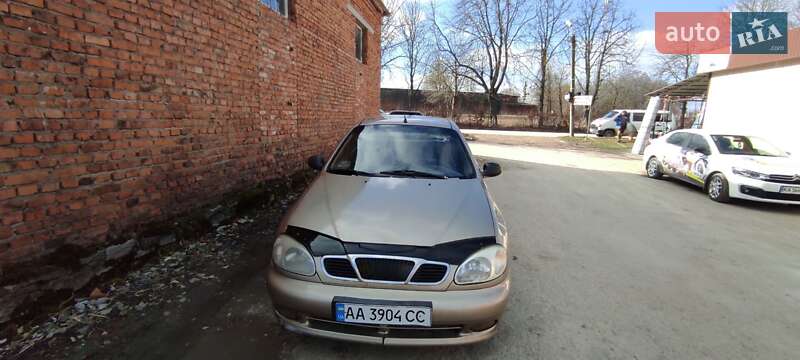 Седан Daewoo Lanos 2008 в Новой Ушице