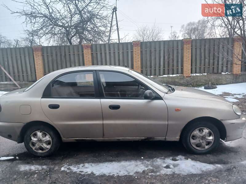 Седан Daewoo Lanos 2007 в Глухове