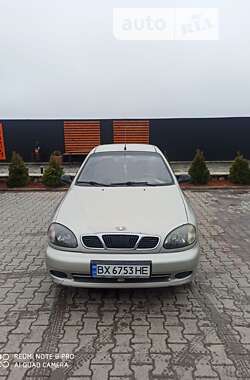 Седан Daewoo Lanos 2008 в Волочиську