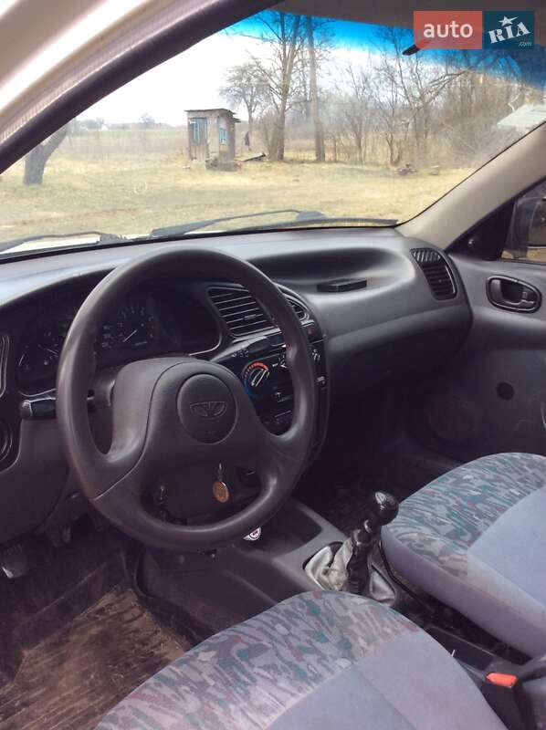 Седан Daewoo Lanos 2007 в Малині