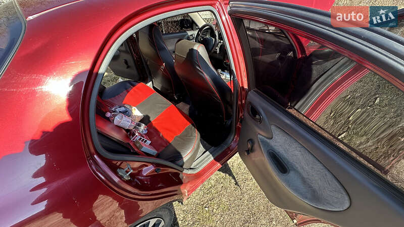 Седан Daewoo Lanos 2006 в Новых Санжарах