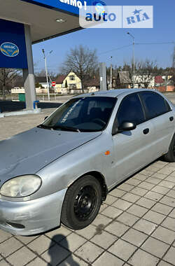 Седан Daewoo Lanos 2003 в Черкасах