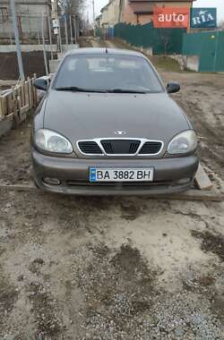 Седан Daewoo Lanos 2003 в Кропивницком