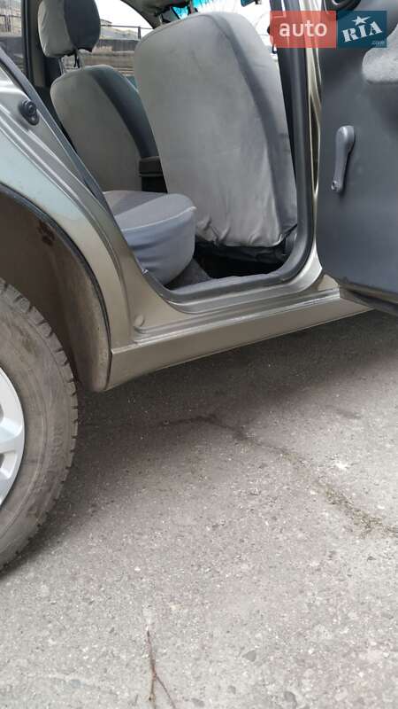 Седан Daewoo Lanos 2007 в Днепре