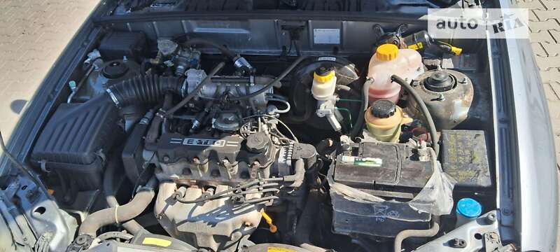 Седан Daewoo Lanos 2008 в Шумске