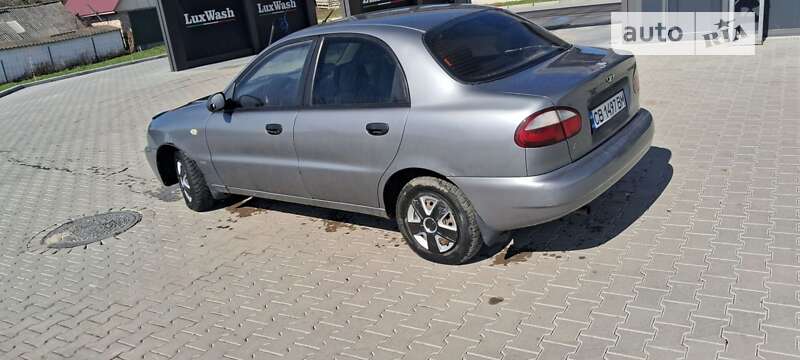 Седан Daewoo Lanos 2008 в Шумске