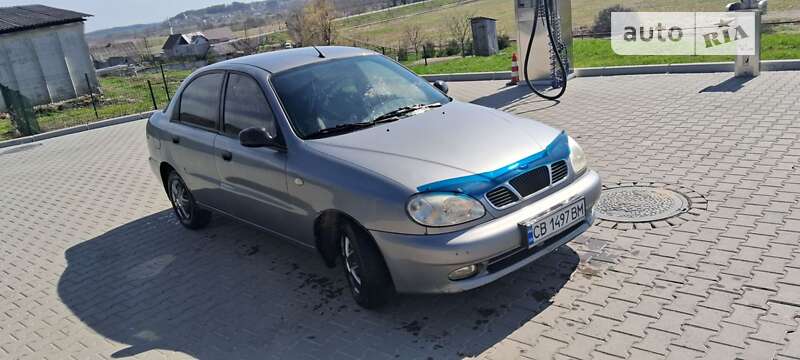 Седан Daewoo Lanos 2008 в Шумске