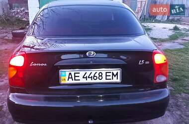 Седан Daewoo Lanos 2011 в Синельниково