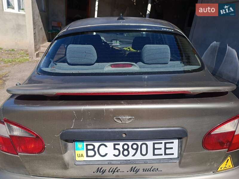 Седан Daewoo Lanos 2004 в Подгайцах