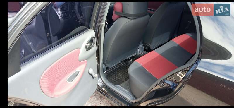 Седан Daewoo Lanos 2007 в Киеве