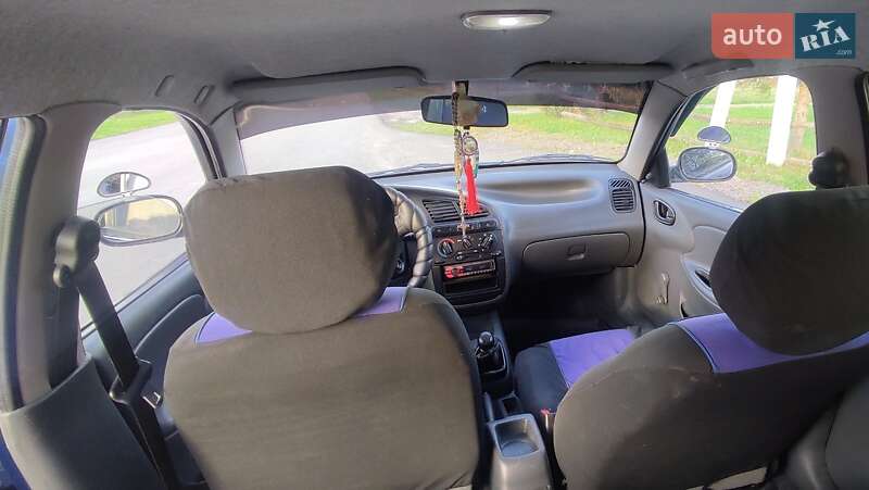 Седан Daewoo Lanos 2009 в Бориславе