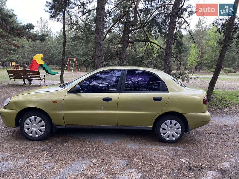 Седан Daewoo Lanos 2006 в Киеве