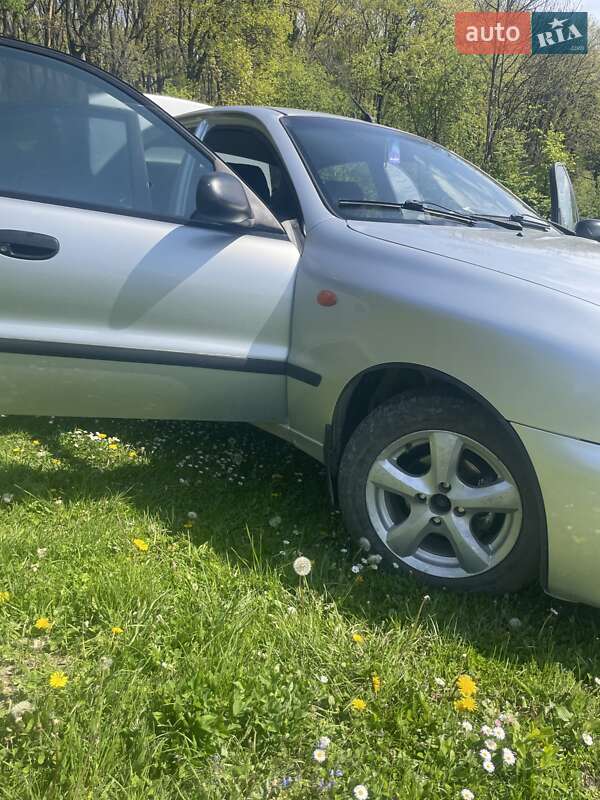 Daewoo Lanos 2003 Daewoo Lanos 2003