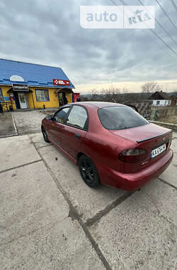 Седан Daewoo Lanos 2003 в Ватутино