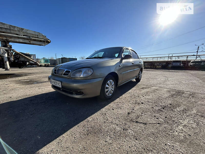 Седан Daewoo Lanos 2003 в Одессе
