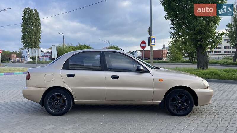 Седан Daewoo Lanos 2007 в Черноморске