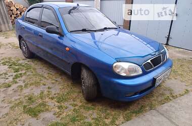 Седан Daewoo Lanos 2008 в Ромнах