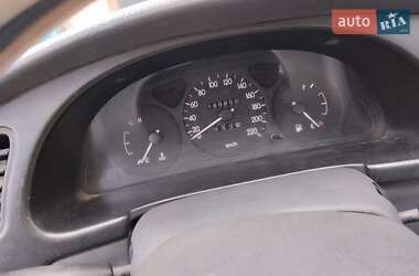 Седан Daewoo Lanos 2004 в 