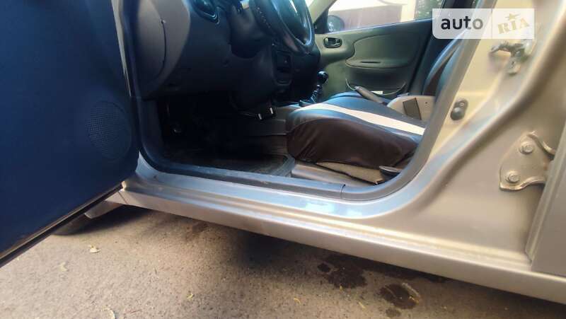 Седан Daewoo Lanos 2008 в Николаеве