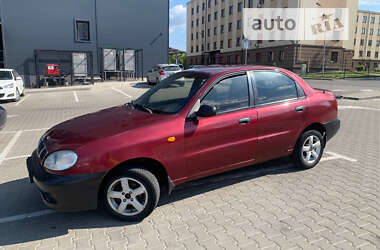 Седан Daewoo Lanos 1998 в Києві