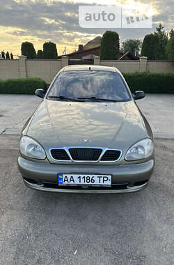 Седан Daewoo Lanos 2004 в Черкассах