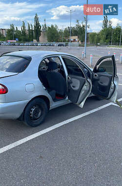 Седан Daewoo Lanos 2004 в 