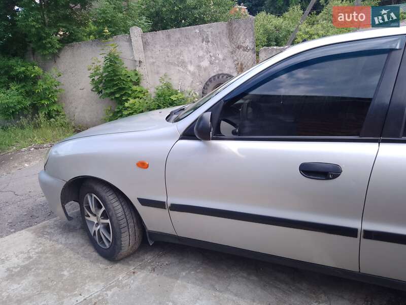 Седан Daewoo Lanos 2004 в Полтаве