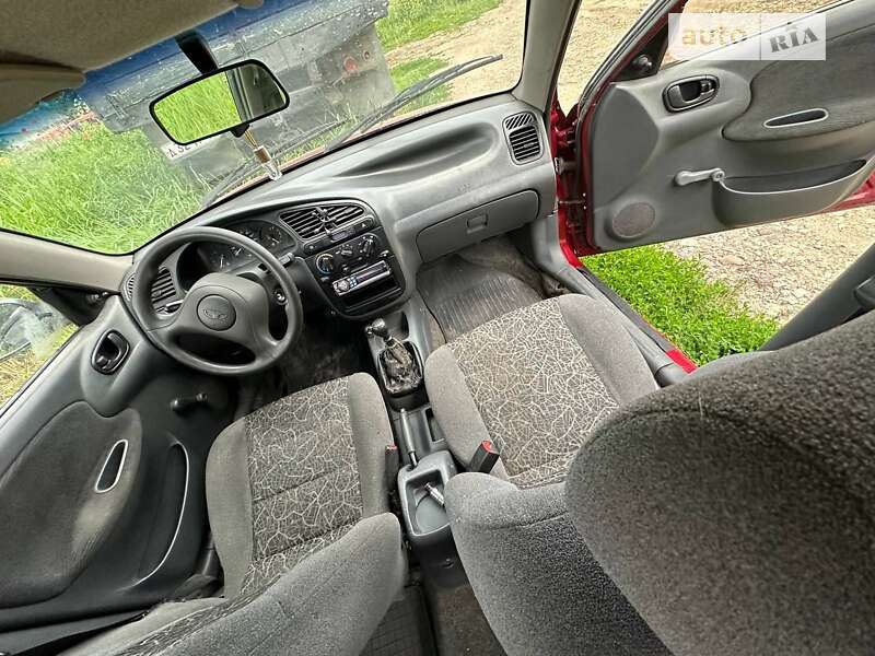 Седан Daewoo Lanos 2007 в Шумске