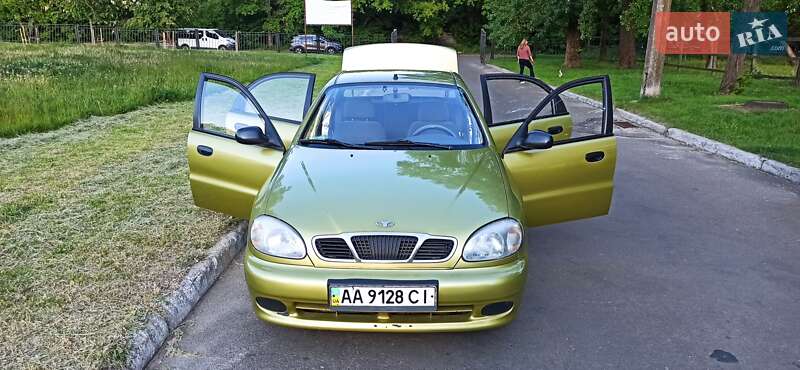 Седан Daewoo Lanos 2006 в Києві
