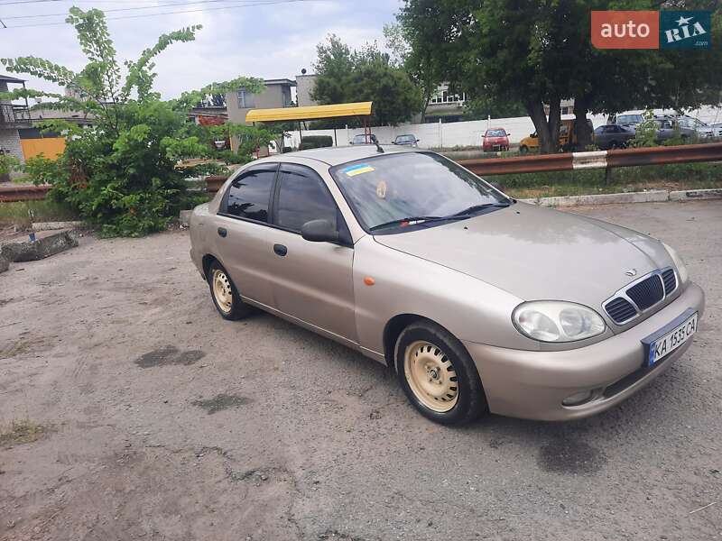 Седан Daewoo Lanos 2008 в Киеве