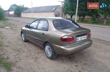 Седан Daewoo Lanos 2006 в Старому Самборі