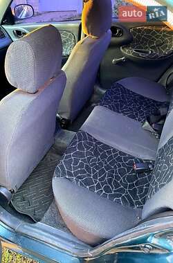 Седан Daewoo Lanos 2003 в Харькове
