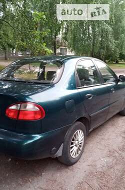 Седан Daewoo Lanos 2004 в Яготине