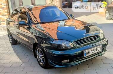 Седан Daewoo Lanos 2002 в Калуші